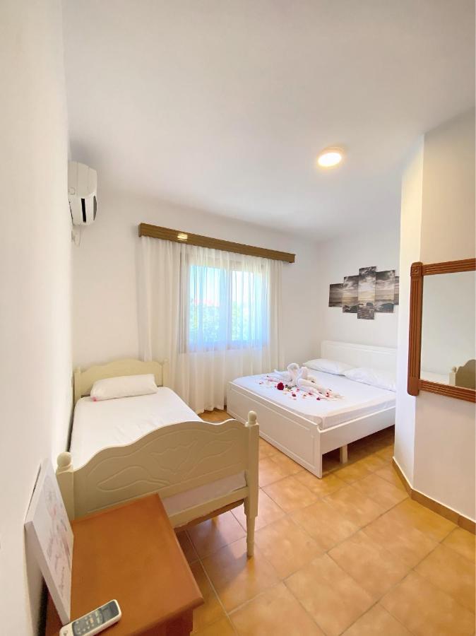 Vila Arlind Hotel วญอเรอ ภายนอก รูปภาพ