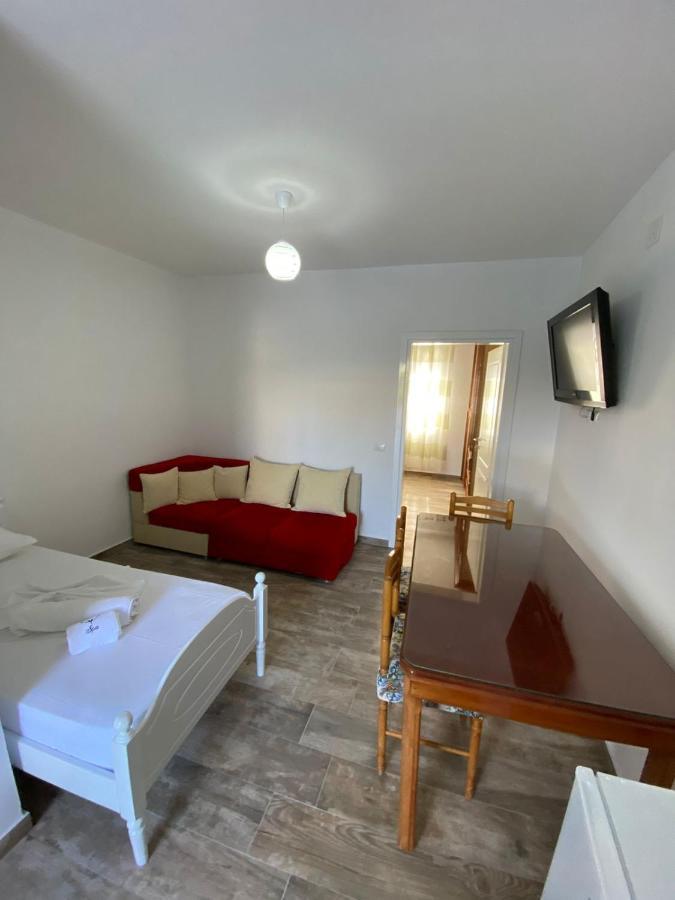 Vila Arlind Hotel วญอเรอ ภายนอก รูปภาพ